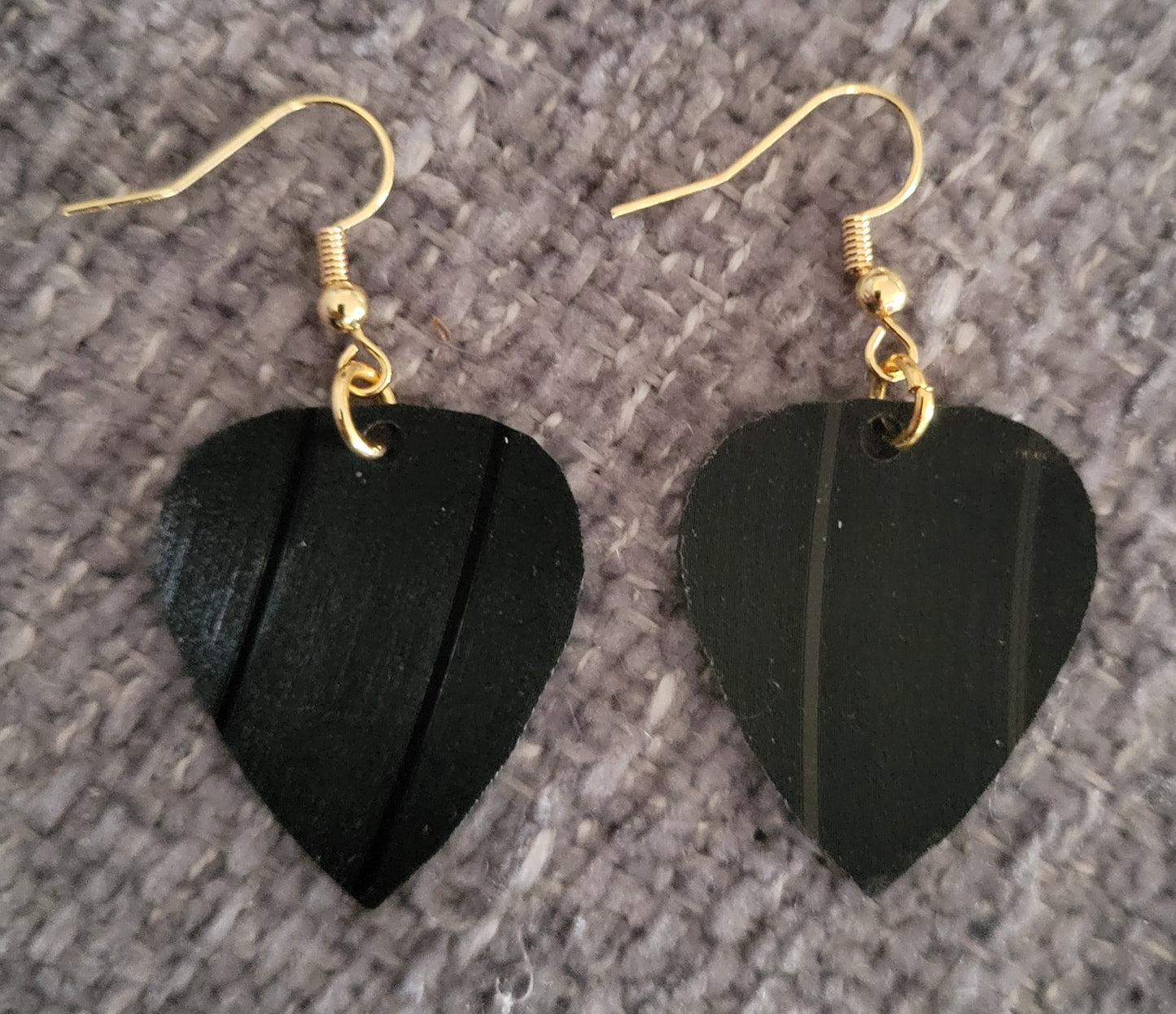 Pick earring