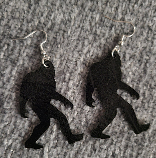 Big foot earring